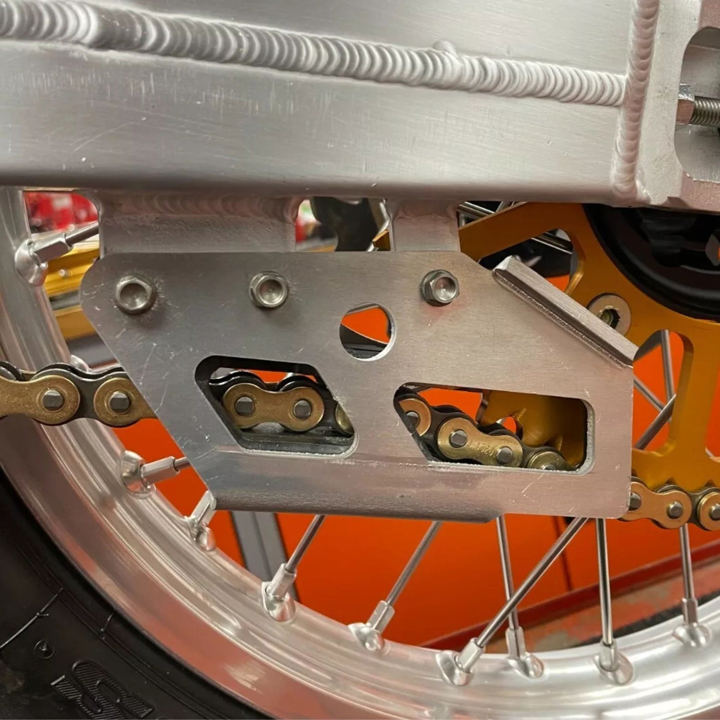 Rear Chain Guide Block Plate HRC Style - Honda CR125 CR250 CR500