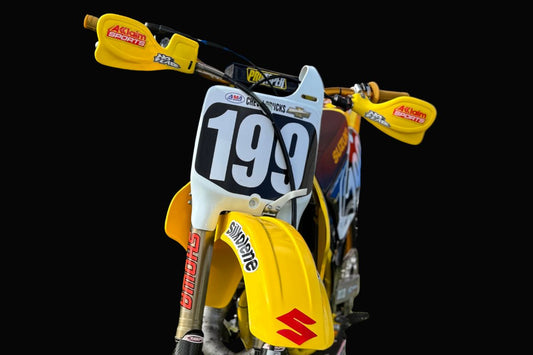 Travis Pastrana RM125 - 2000 Factory-Spec