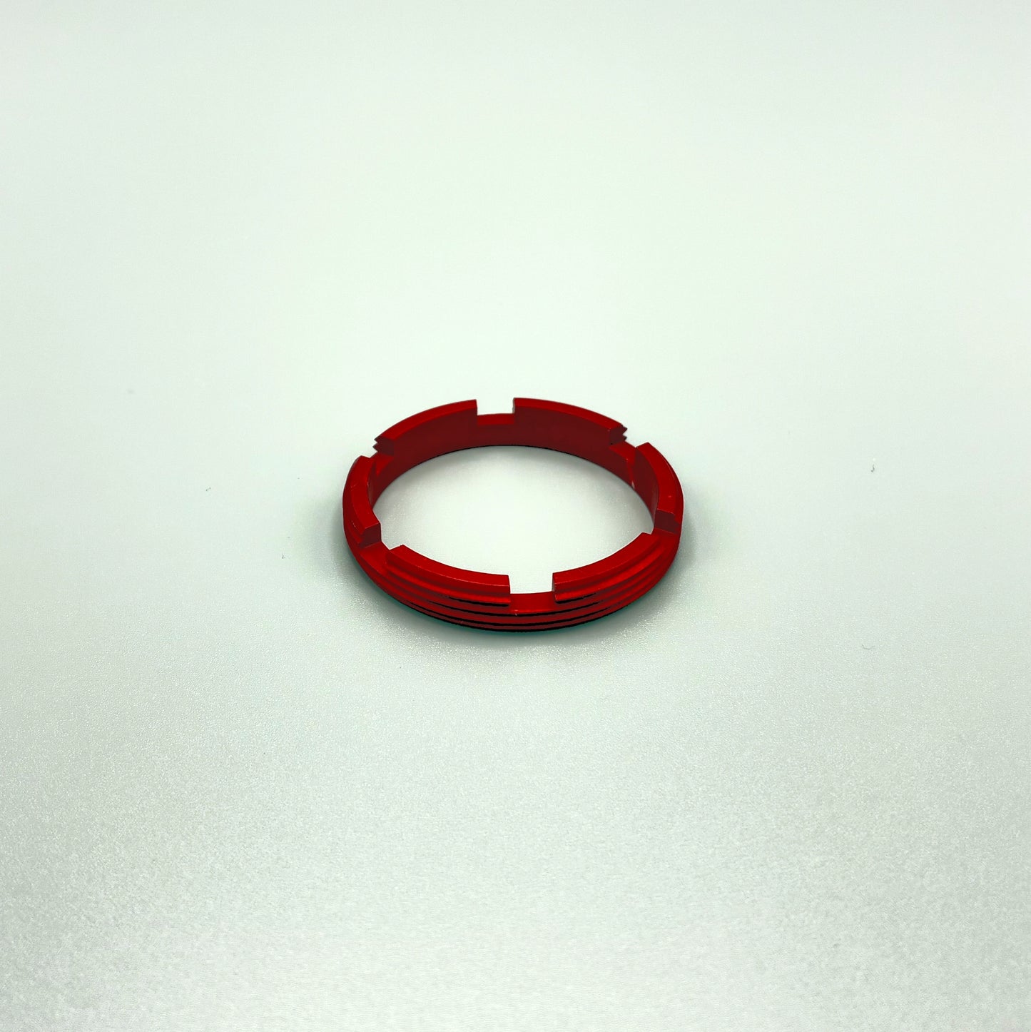 Honda Rear Wheel Bearing Retainer – CR / CRF (44mm / 47mm)