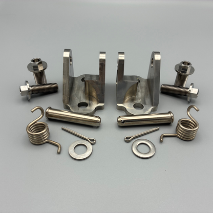 DocWob Titanium Footpeg Mount Kit – Honda CR125 CR250 2000–2001