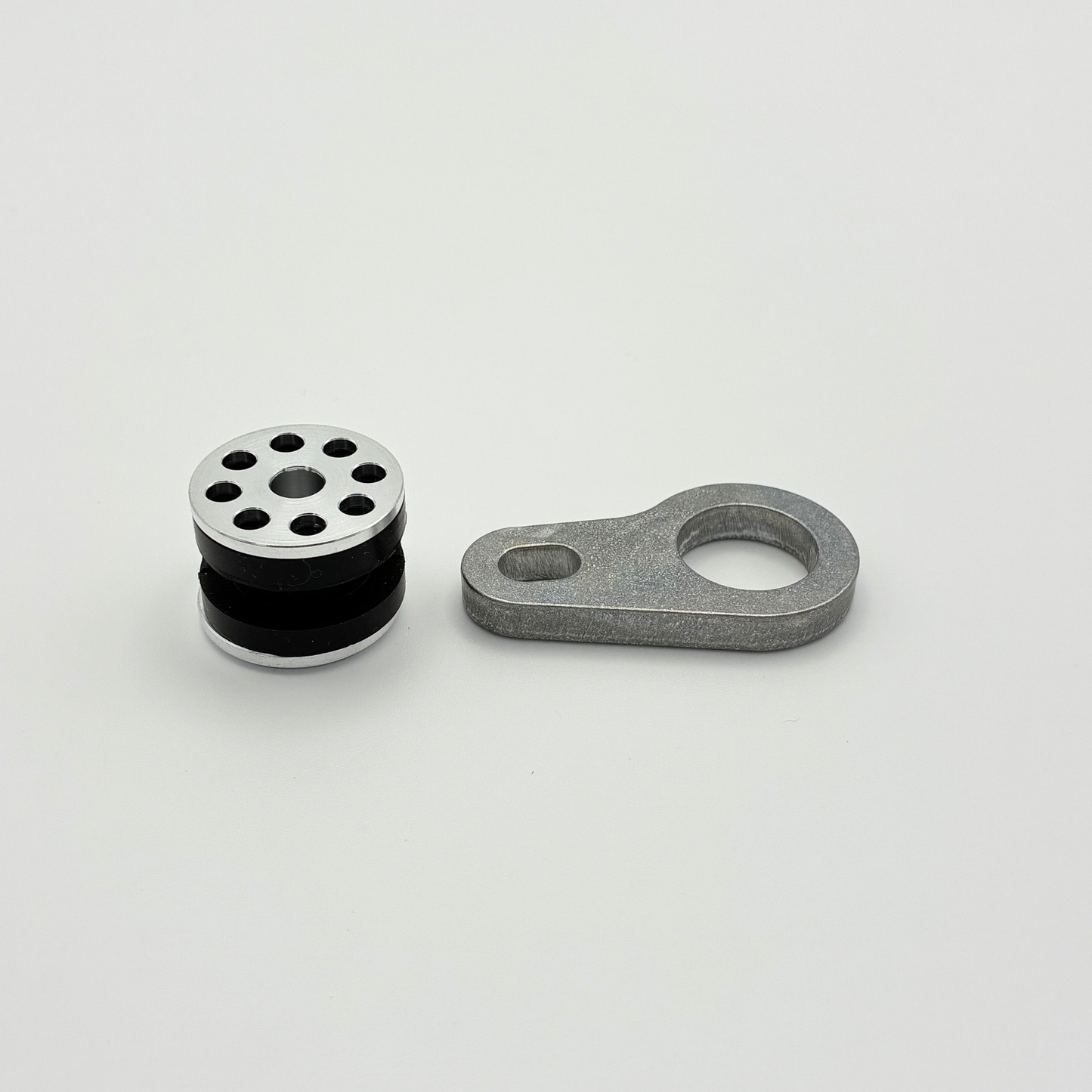 DocWob Aluminium Rear Pipe Bracket – Yamaha YZ125 YZ250