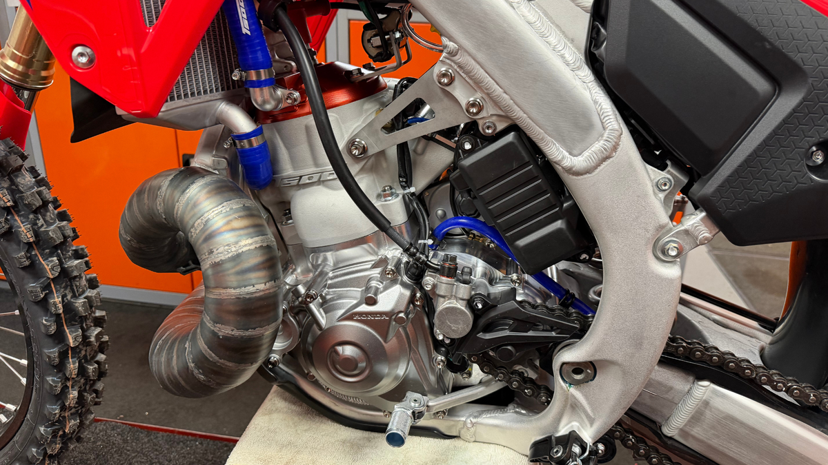 Doc Wob R DocWob Tomasin T500 – 500cc Fuel-Injected Two-Stroke – Doc Wob